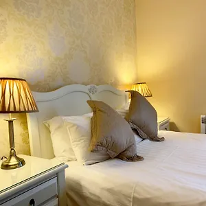 The Crescent Hotel York